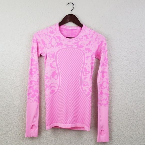 lululemon athletica Tops - lululemon Swiftly Crew neck long sleeve size 4